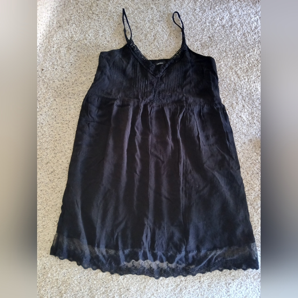 L Forever 21 Black Dress
